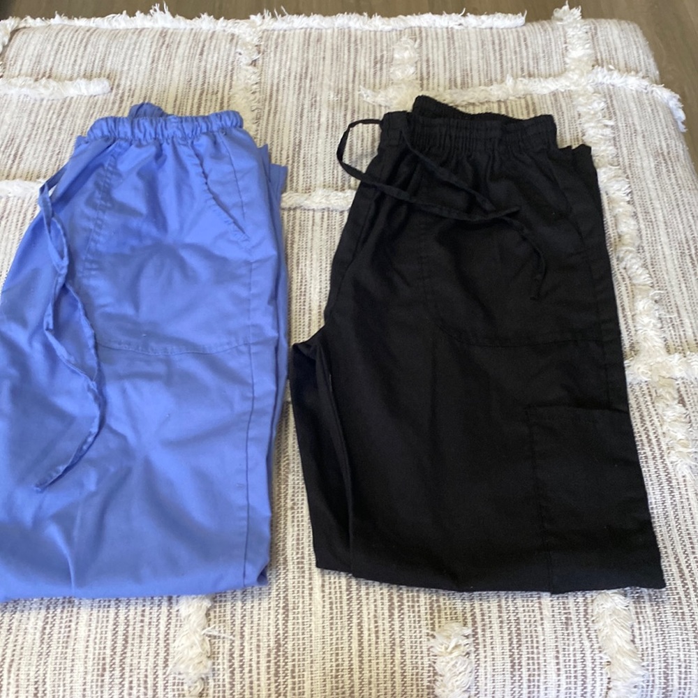 - 2 pair scuba  Denice Womans Nurse Scrub Pants black and blue size M